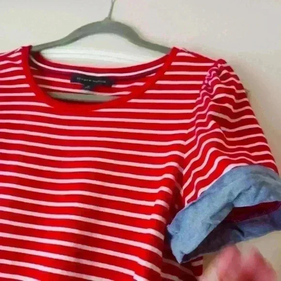 Tommy Hilfiger Tshirt top red white stripe. Denim sleeve trim. - Picture 2 of 8